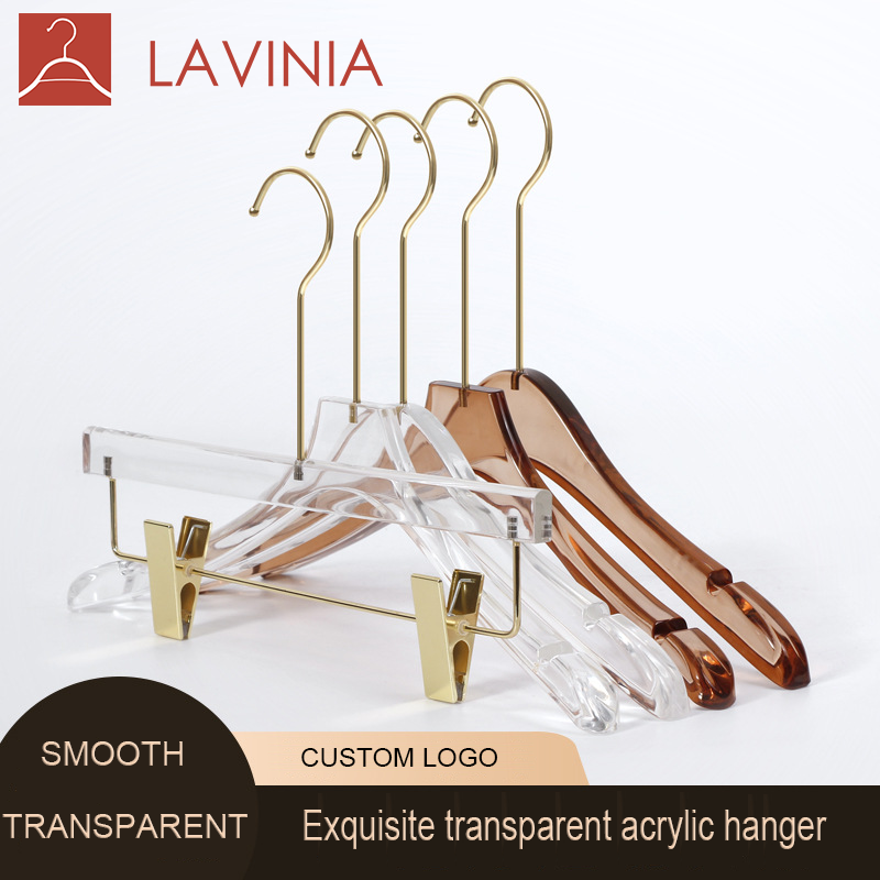 Акрилна закачалка